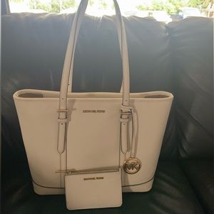 Michael Kors purse and matching wallet